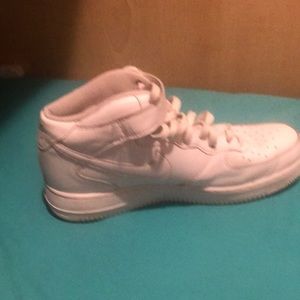 Used mid top nike Air Force 1  white